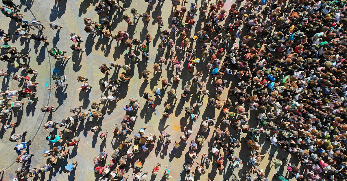When Is a Crowd Likely to Become Dangerous AI